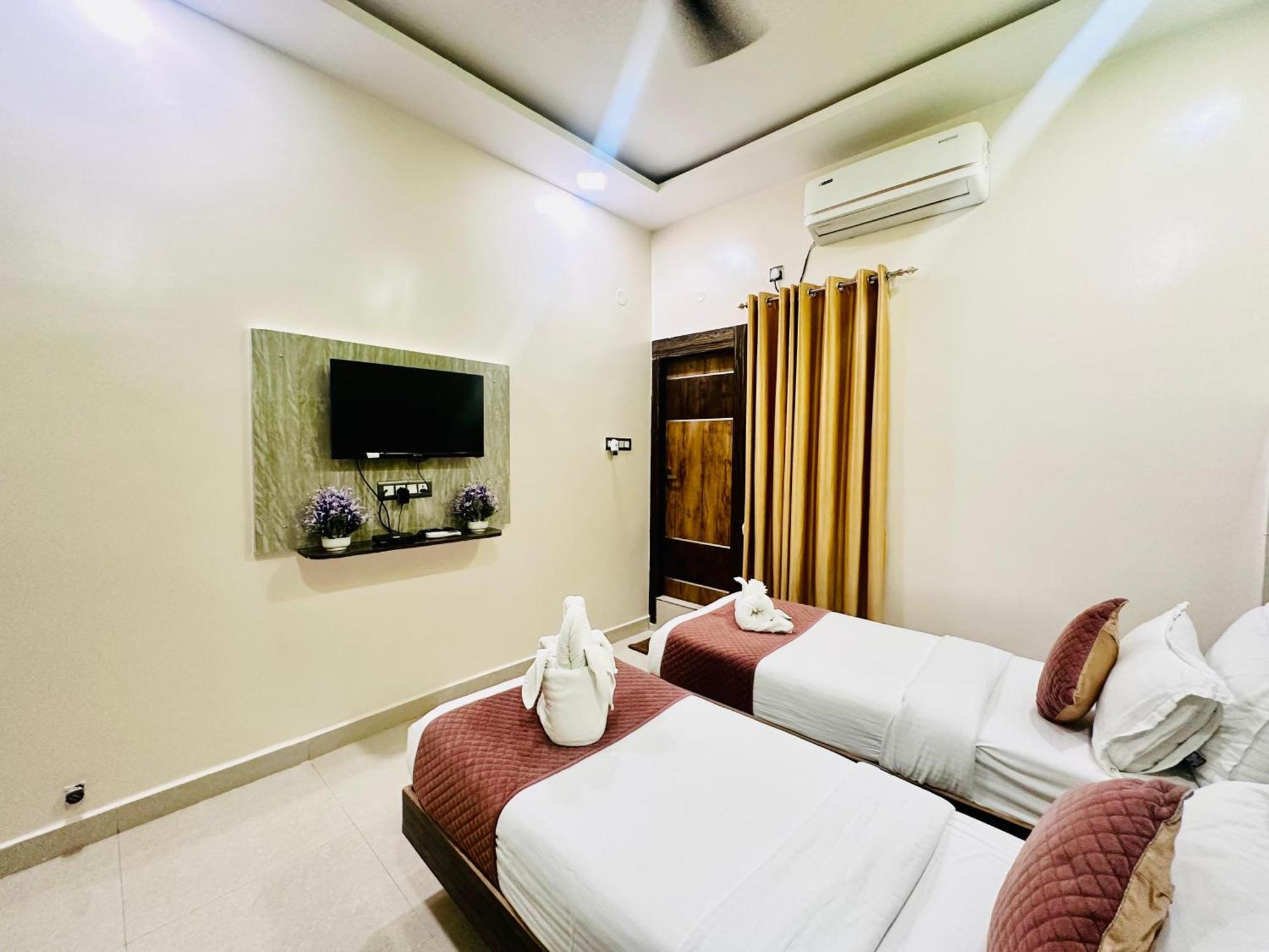 Hotel Sky International- Airport Zone Hyderabad Shamshabad Exteriör bild